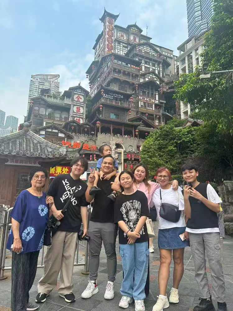 重慶包車連司機